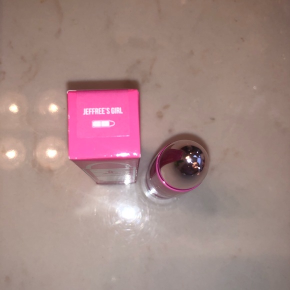 Jeffree Star Lip Ammunition shade, Jeffree’s Girl - Picture 2 of 3